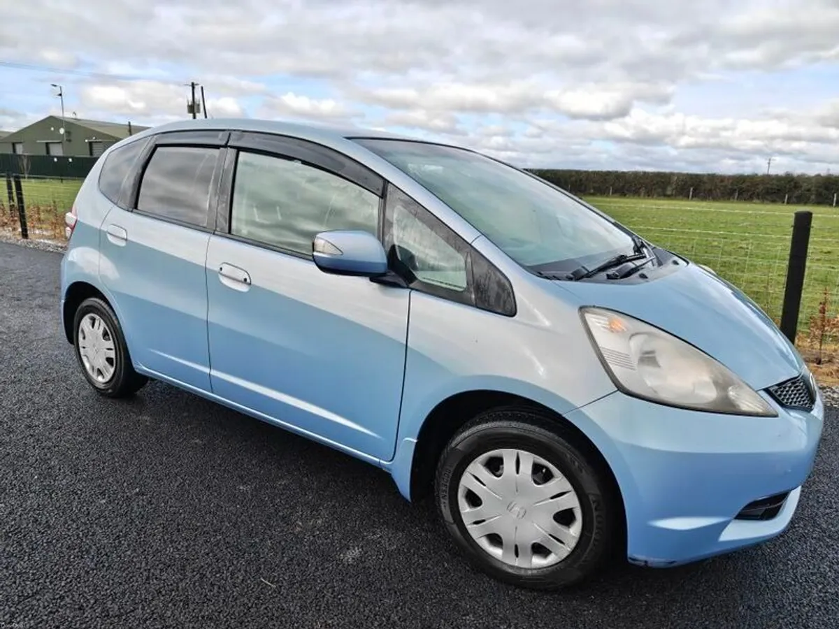 2010 Honda Fit Automatic (NCT 11/26) - Image 2