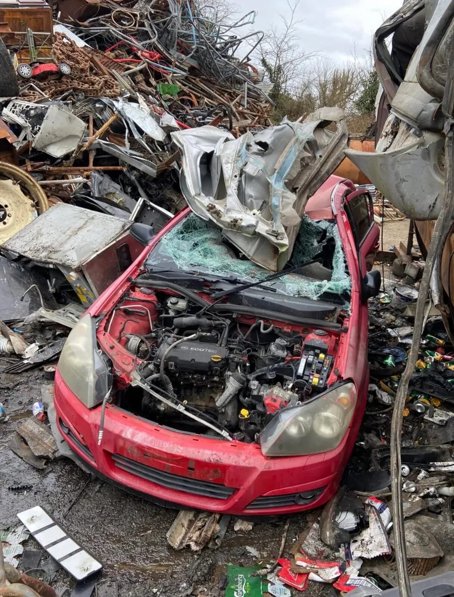 All Types of Scrap Vehicles Wanted Cars Vans Jeeps - Image 1