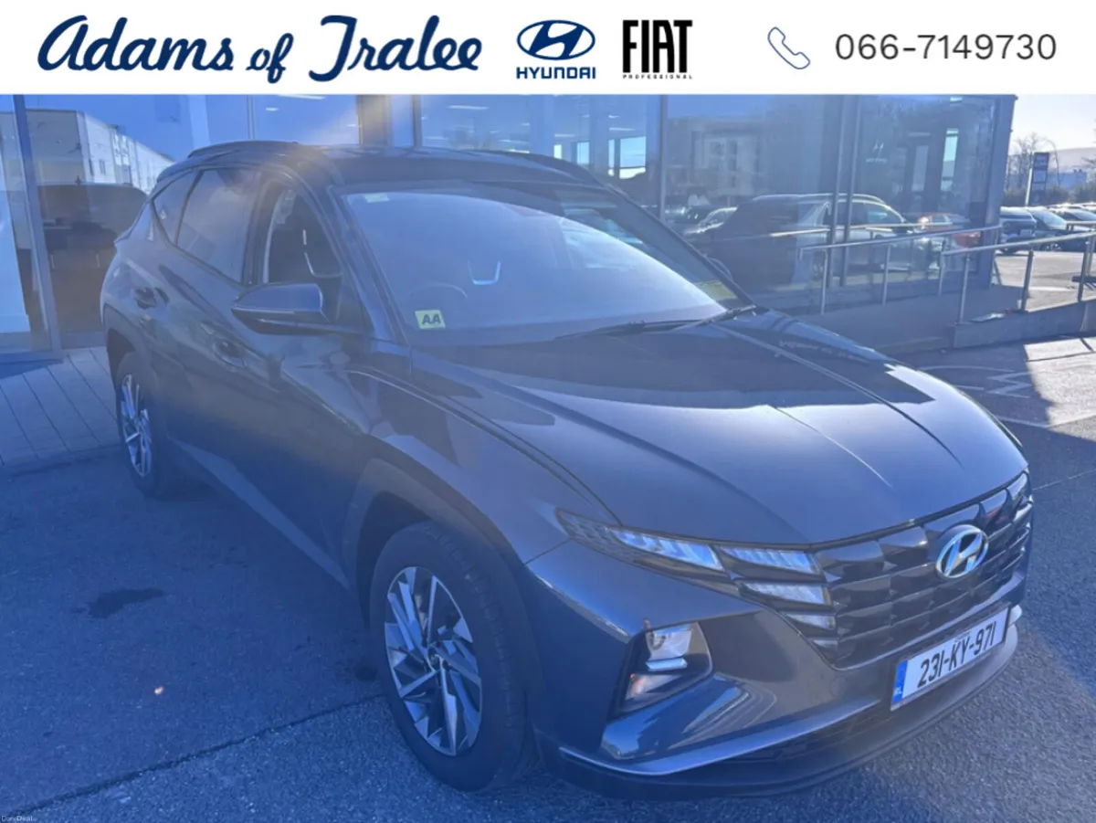 Hyundai Tucson IX35 EXECUTIVE 5DR - Image 1