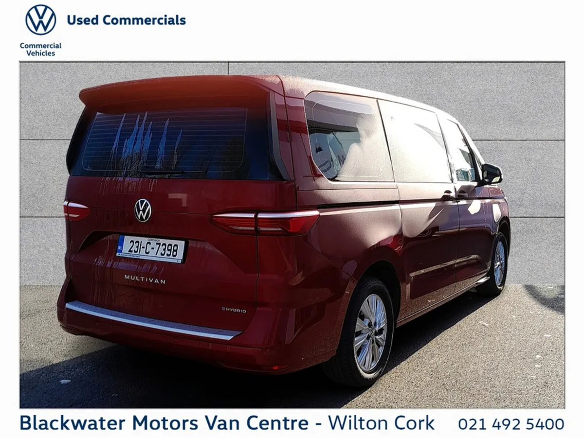 Volkswagen Multivan T7 MULTIVAN PHEV 218HP A6F LOH - Image 4