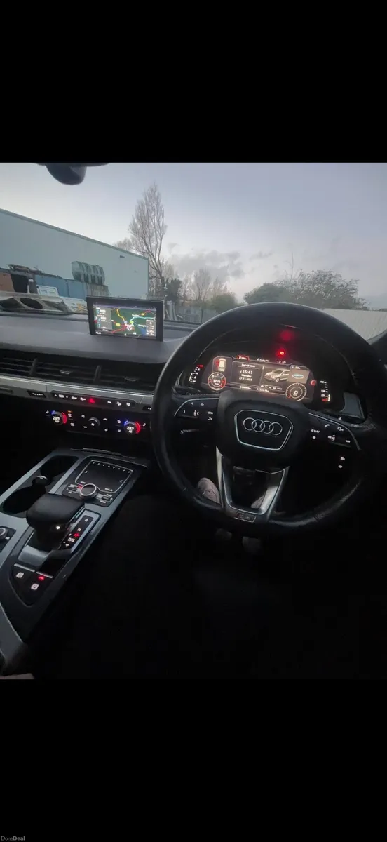 Audi Q7 2016 - Image 4