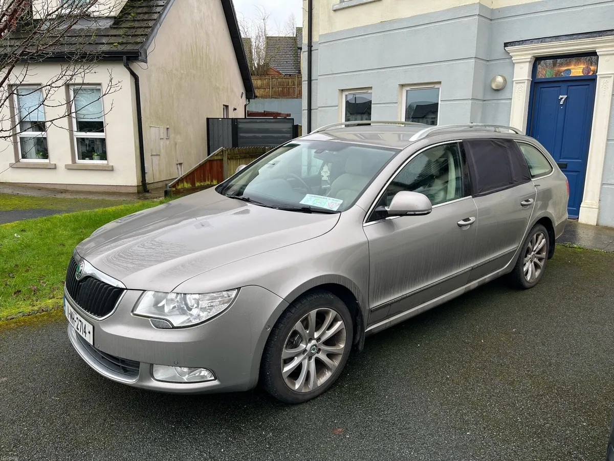 Skoda Superb - Image 1