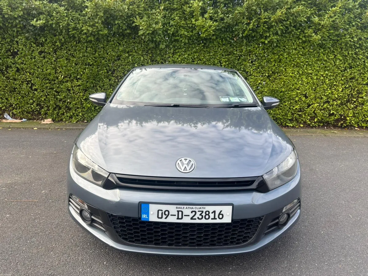 Volkswagen Scirocco 1.4 TSI 2009 - Image 2