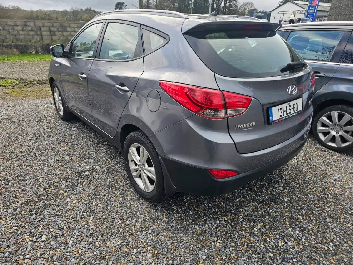 Hyundai ix35 - Image 2