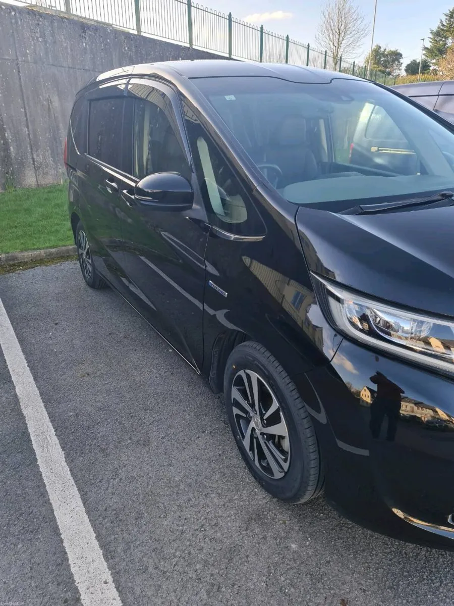Honda Freed 2019 1.5 Hybrid - Image 2