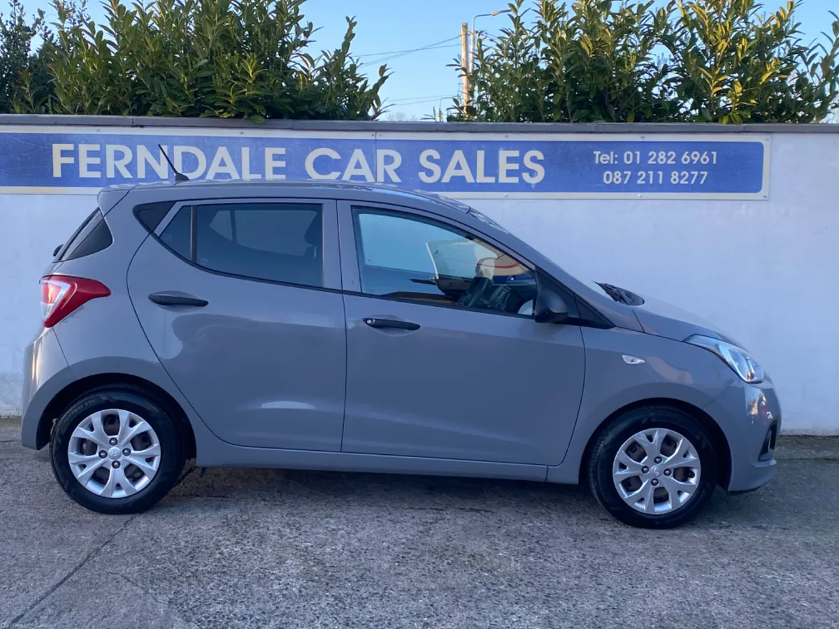 Hyundai i10 1.0 Litre 5Dr Nct 11/26 - Image 2