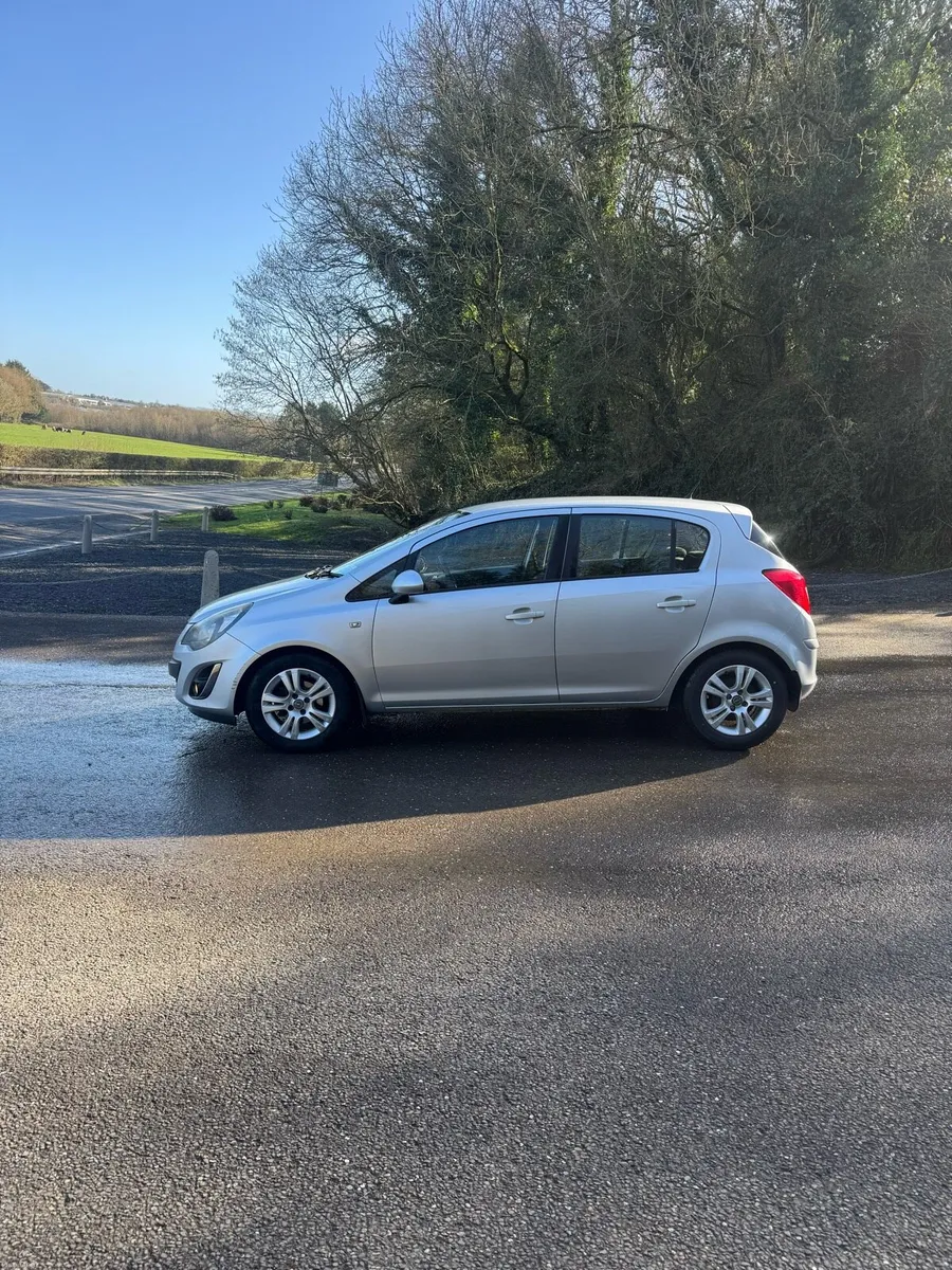 Opel corsa 1.3 diesel 2014 - Image 1