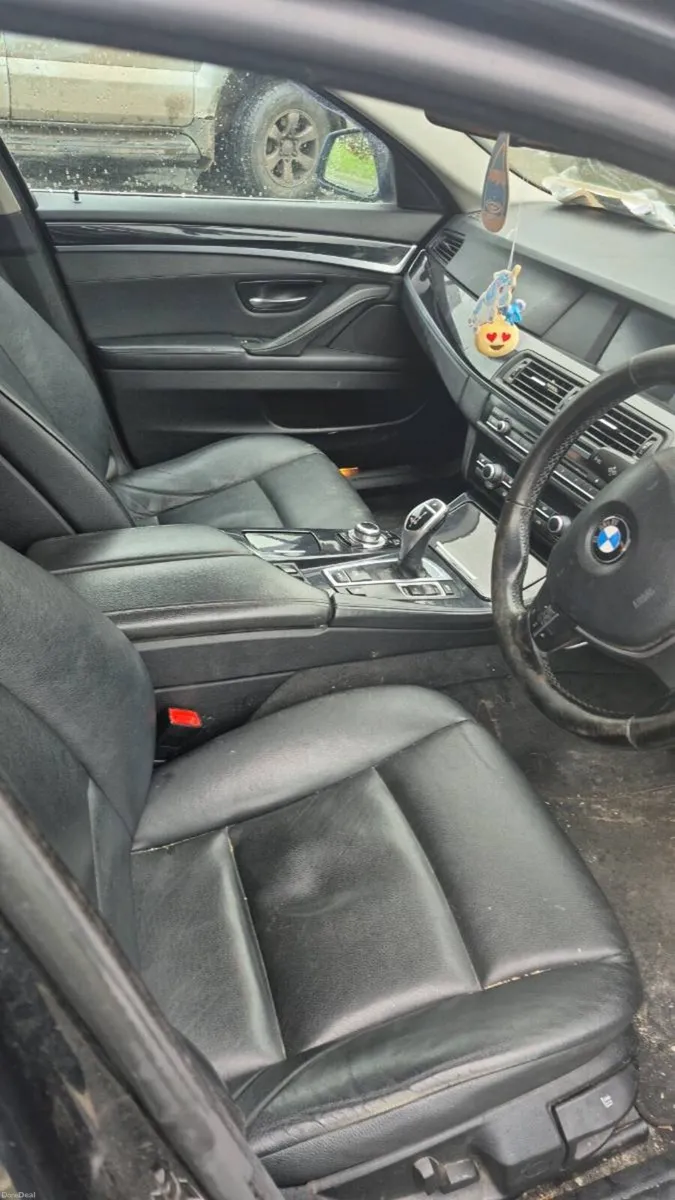 Bmw 520 2011 - Image 4