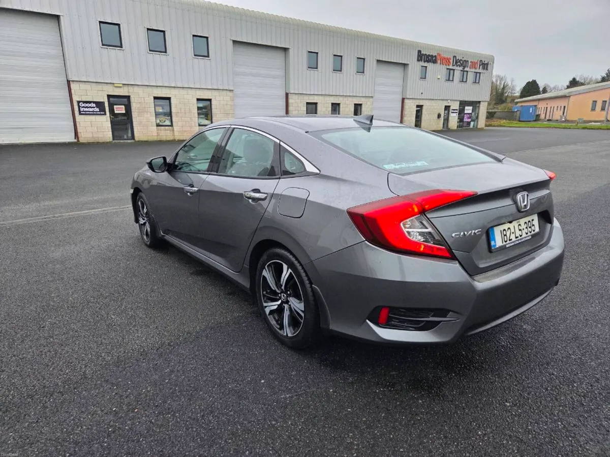 Honda Civic PREMIUM - Image 3