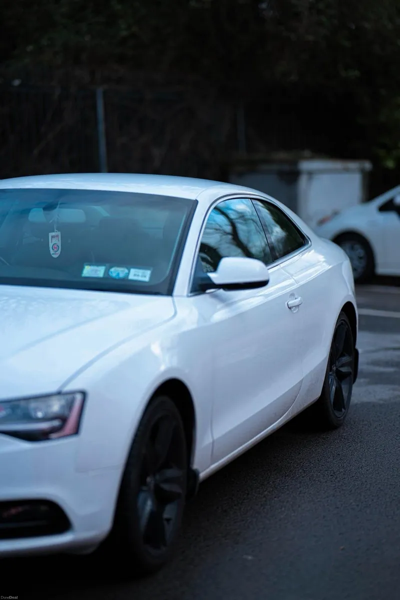 Audi A5 coupe 2012 - Image 2