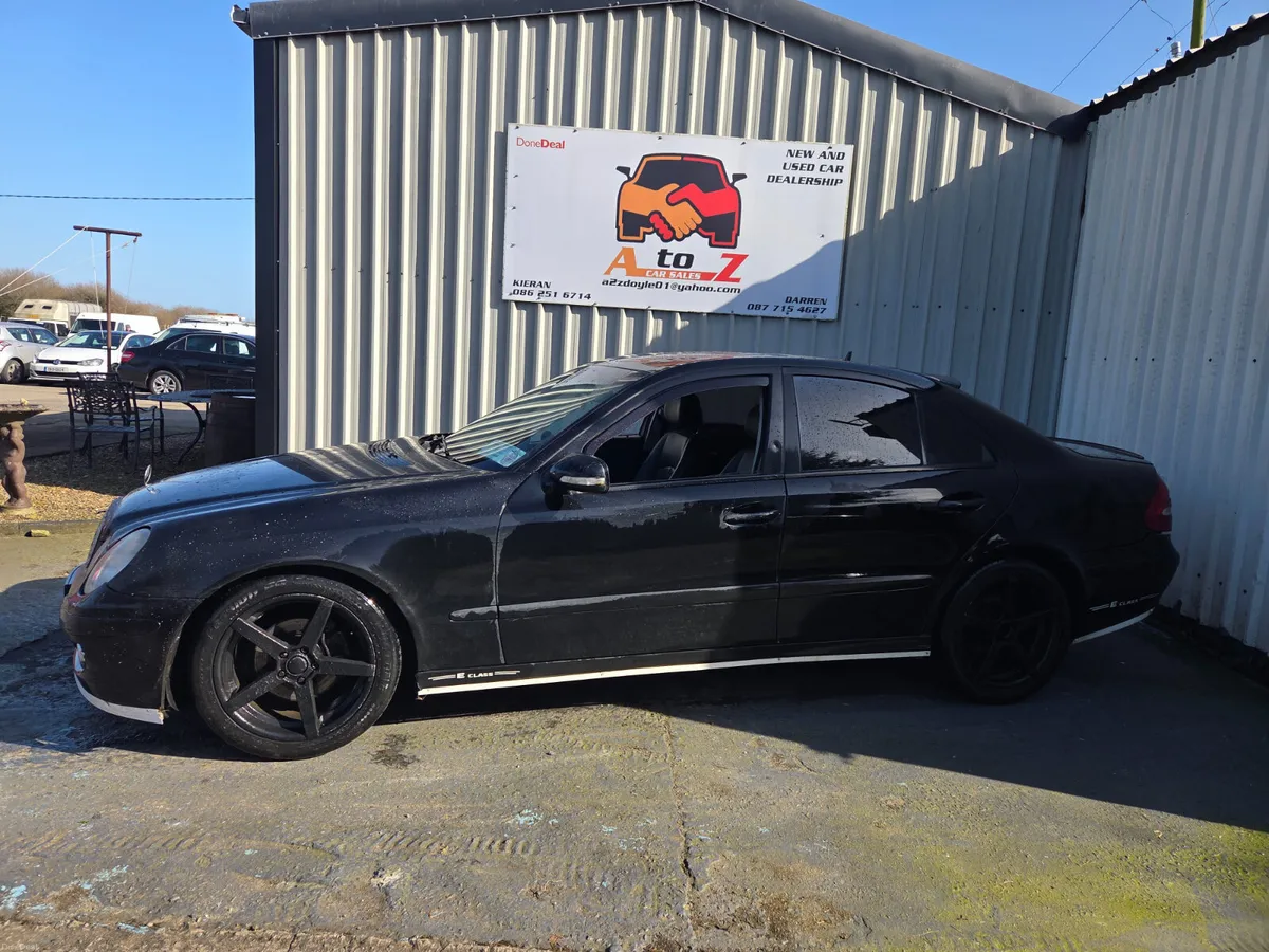 Mercedes-Benz E-Class 2008 - Image 2