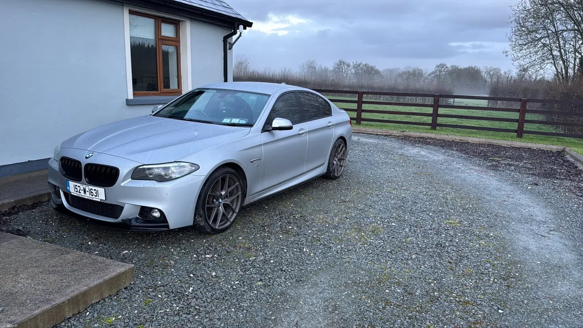 BMW 5-Series 2015 - Image 2