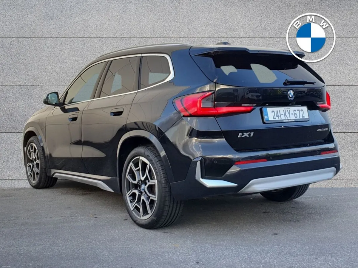 BMW iX1 eDrive20 xLine - Image 2