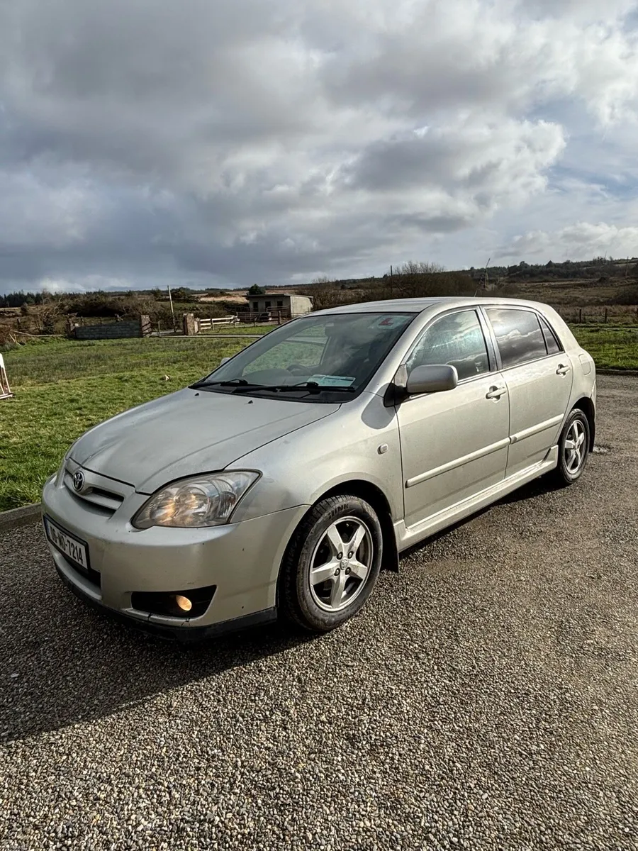 E12 D4d Corolla - Image 2