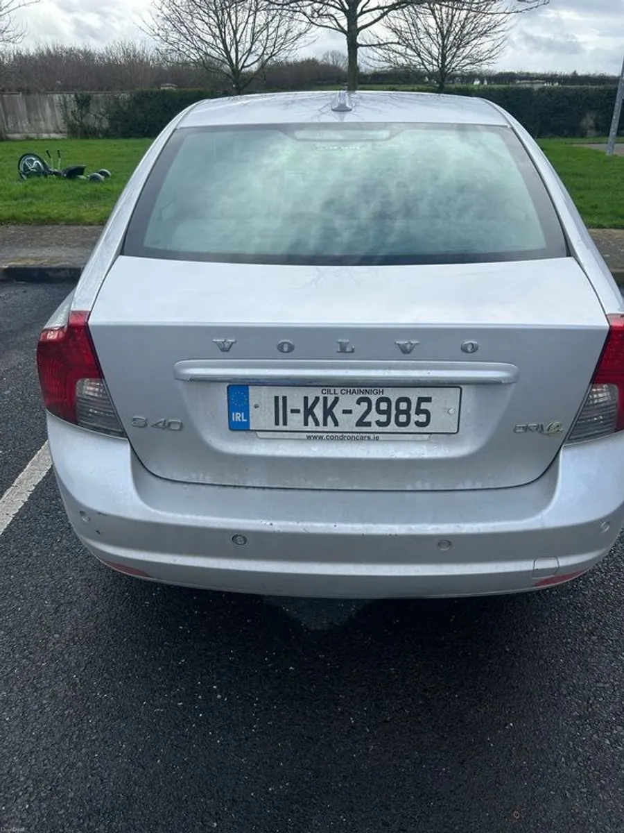 2011 Volvo S40 - Image 4