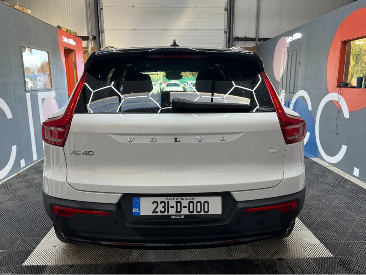Volvo XC40 €36950 2023 VOLVO XC40 RECHARGE ULTIMAT - Image 3