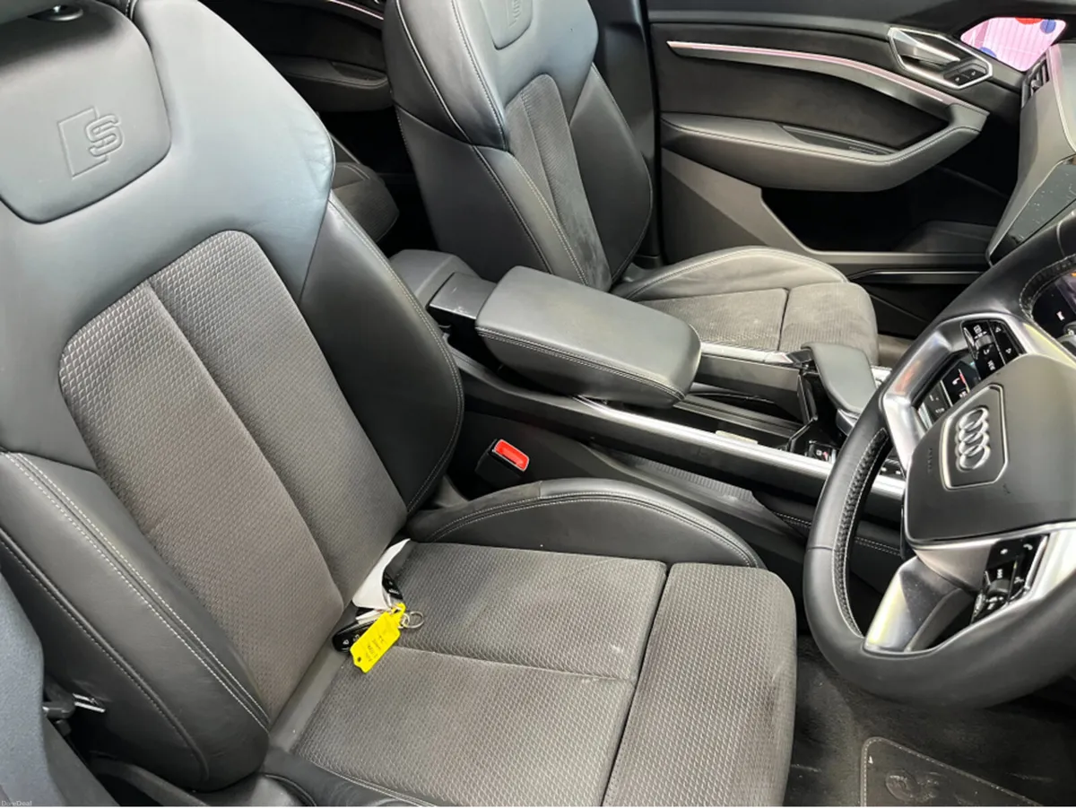 Audi e-tron 2022 AUDI E-TRON 55 QUATTRO S-LINE AUT - Image 1