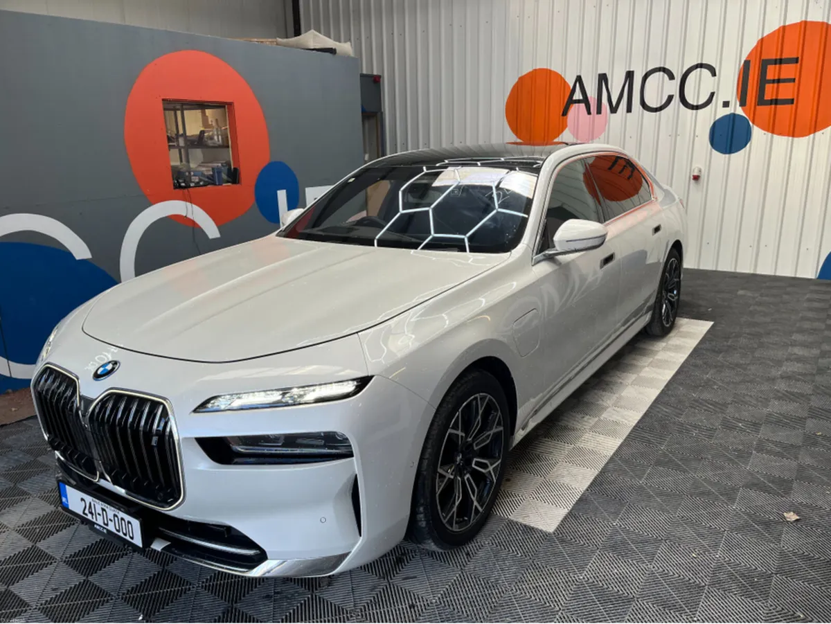 BMW i7 98% SOH €75950 2024 BMW I7 EDRIVE 50 EXCELL - Image 6