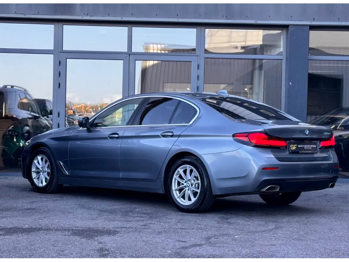 BMW 5-Series 520D 4DR AUTO SE - Image 4