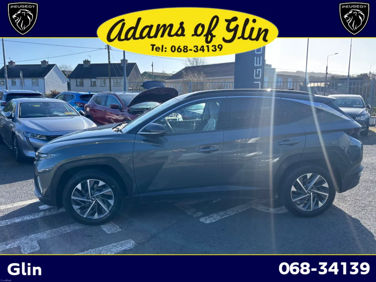 Hyundai Tucson EXECUTIVE PLUS 2 TONE - Image 2