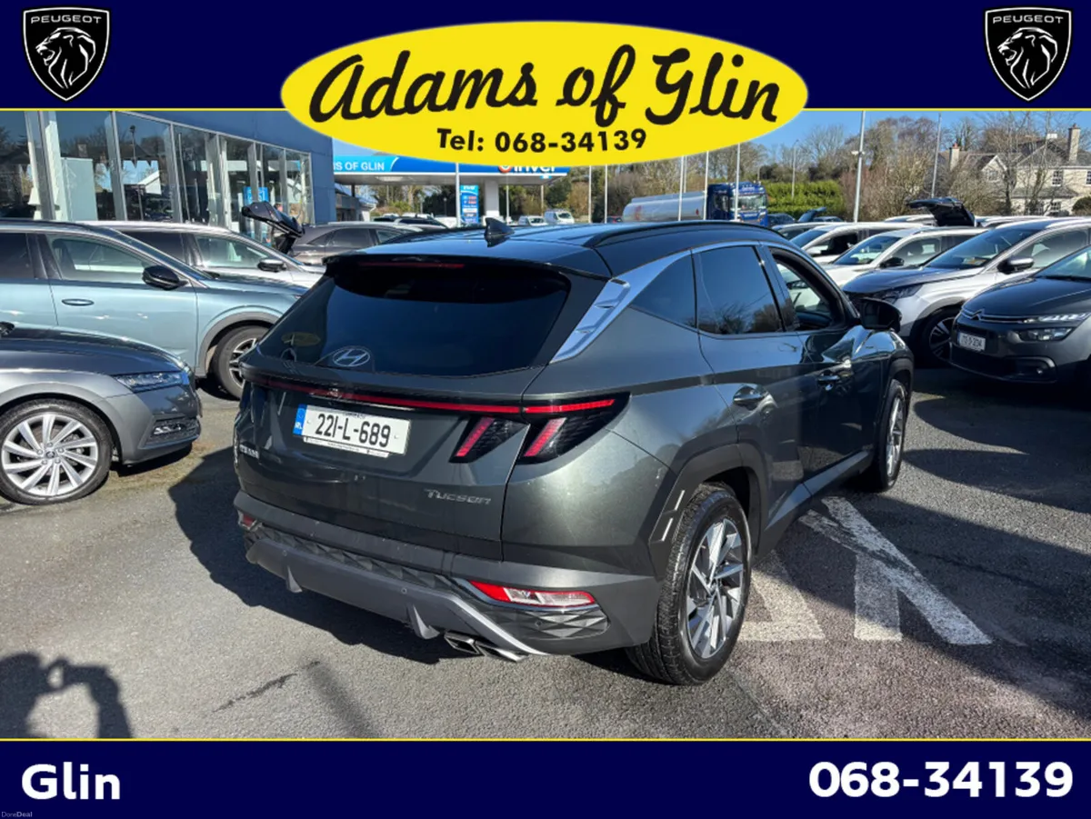 Hyundai Tucson EXECUTIVE PLUS 2 TONE - Image 4