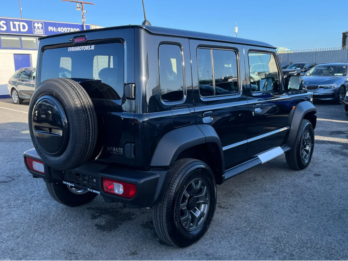 Suzuki Jimny NOMADE LWB 4 SEAT AUTOMATIC 1.5 PETRO - Image 4