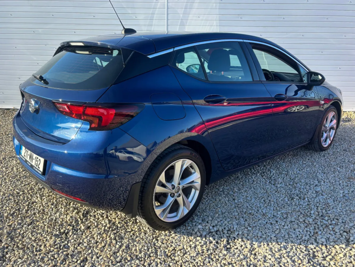 Opel Astra ASTRA+ SRI-1.5 TURBO D 105P - Image 2