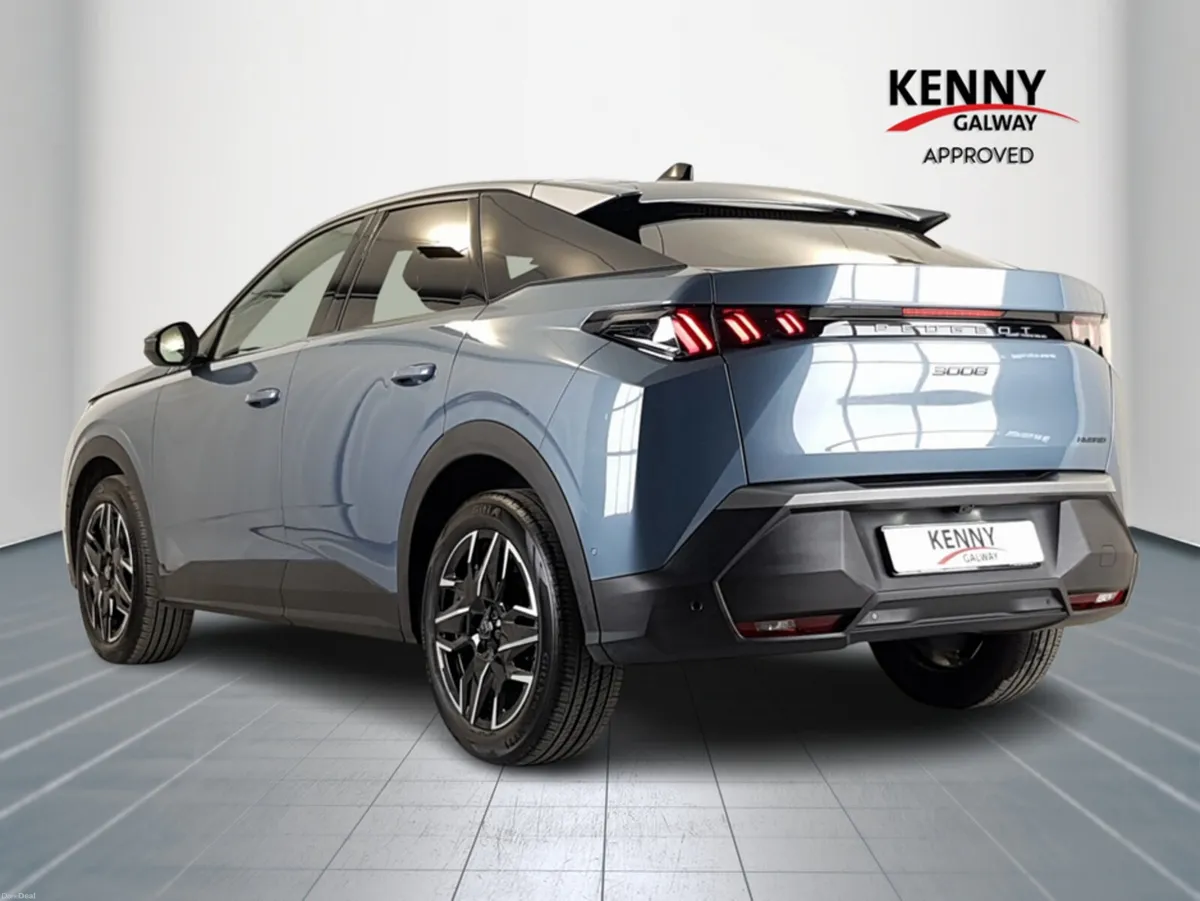 Peugeot 3008 STD ALLURE MHEV 136 E-DCC - Image 5