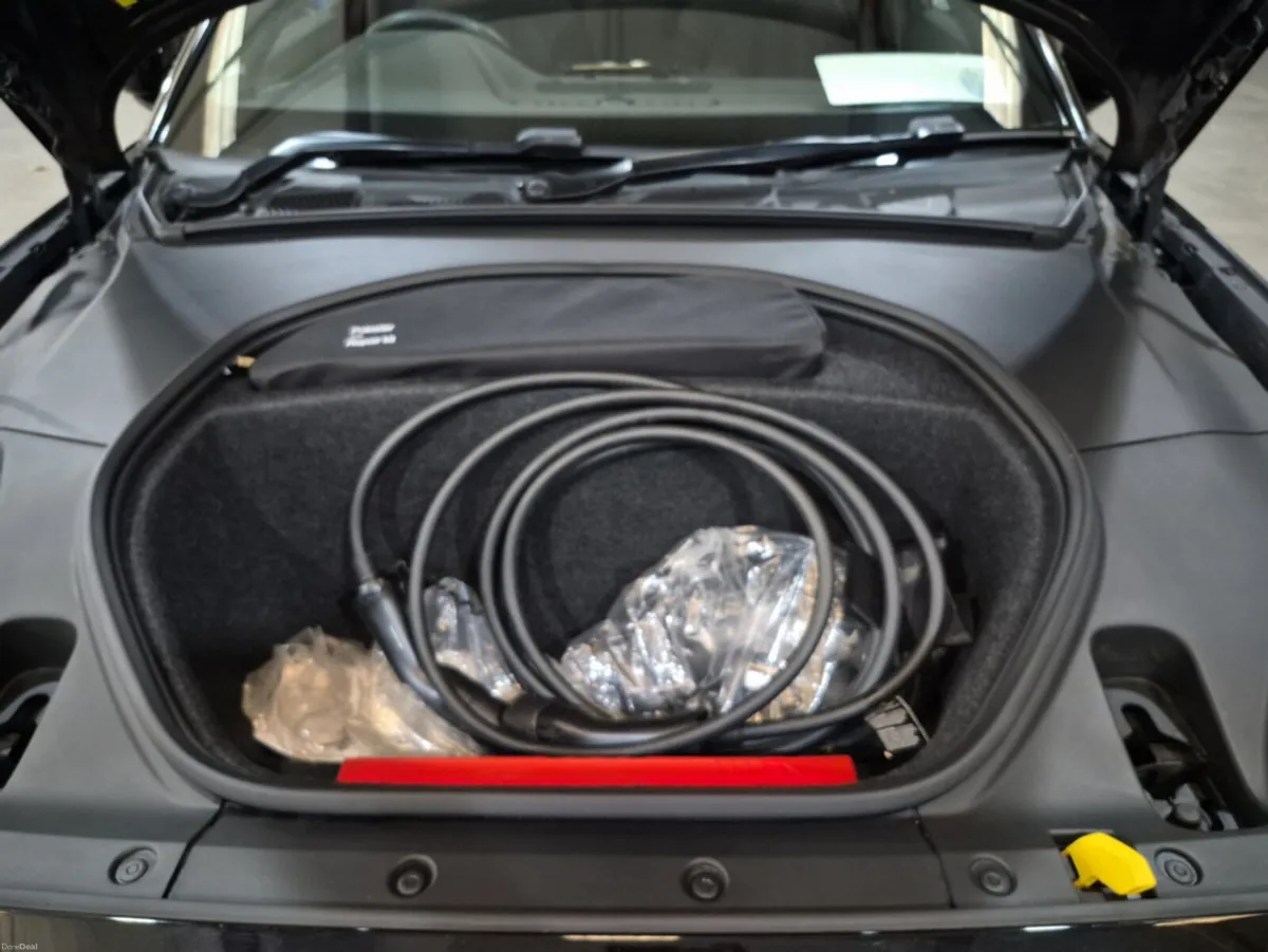 Polestar 2 LRSM 231HP 78KWH 5DR - Image 3