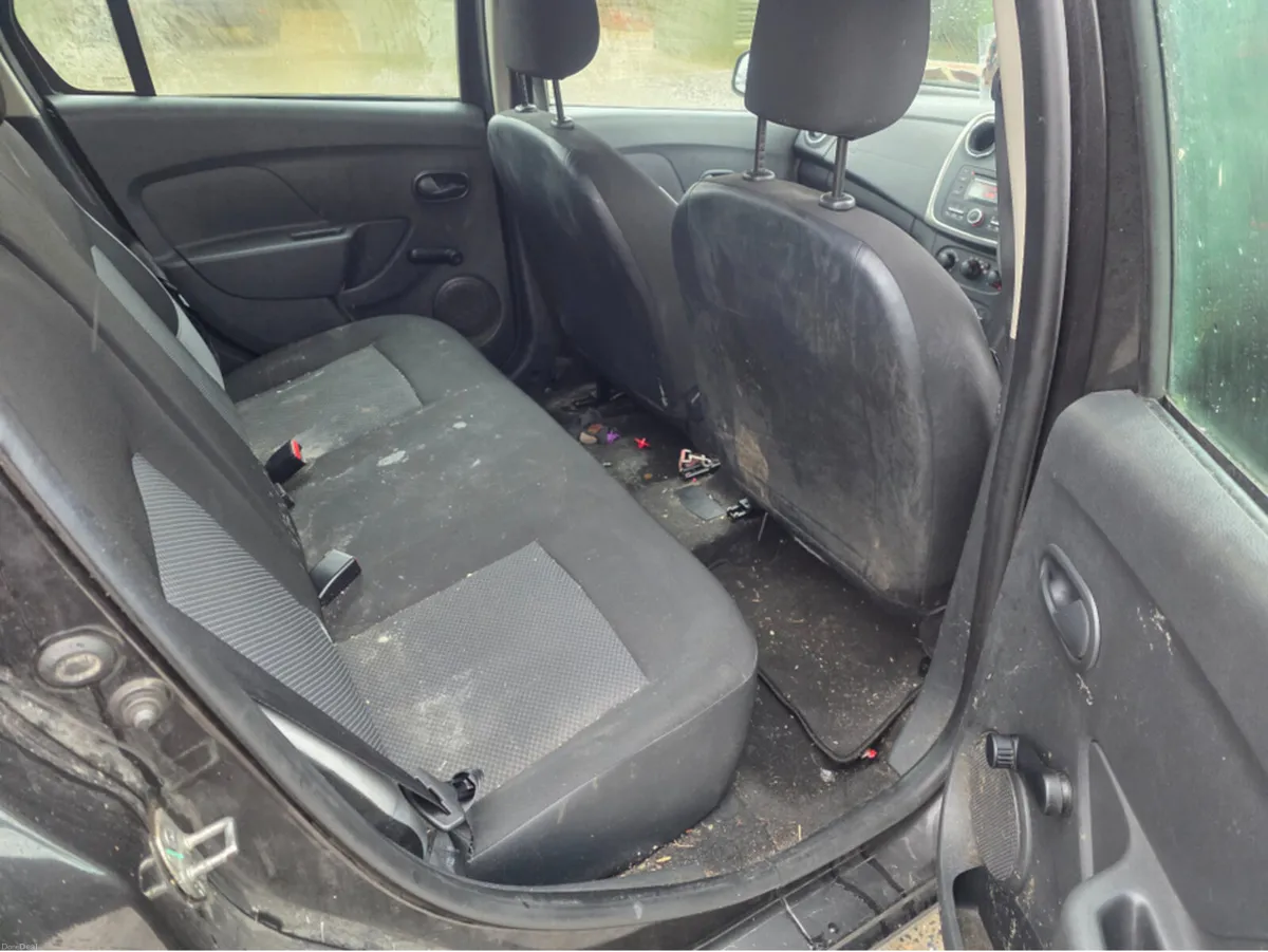 Dacia Logan MCV ALTERNATIVE 1.2 PETR 4DR - Image 3