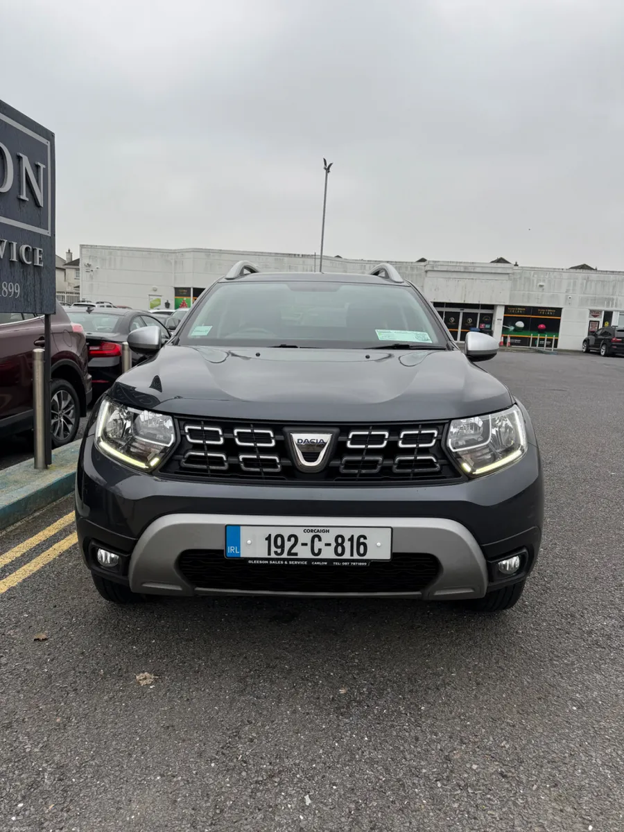 192 Dacia Duster 1.5 Diesel - High Spec - Image 3