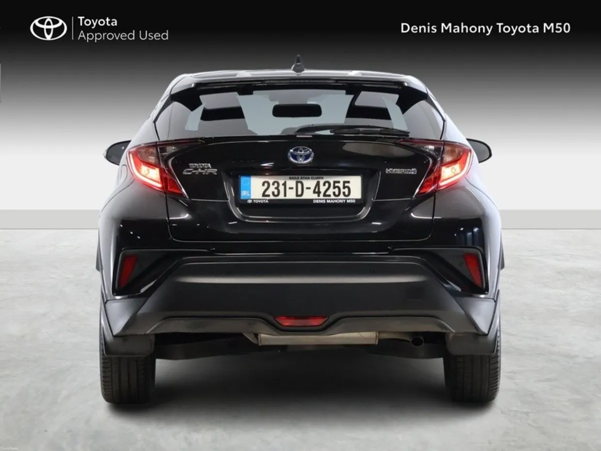 Toyota C-HR Sport Hybrid - Image 4