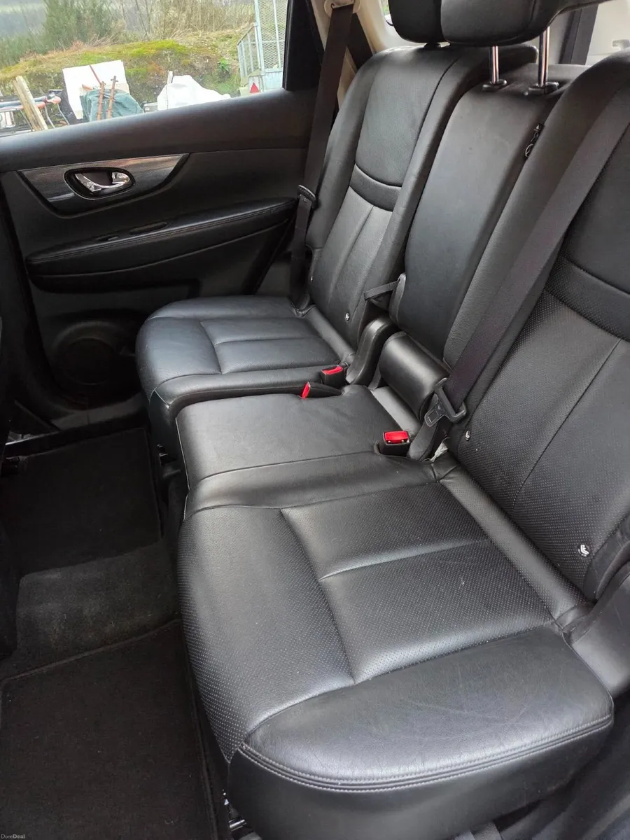 Nissan X-Trail 2016 - Image 2