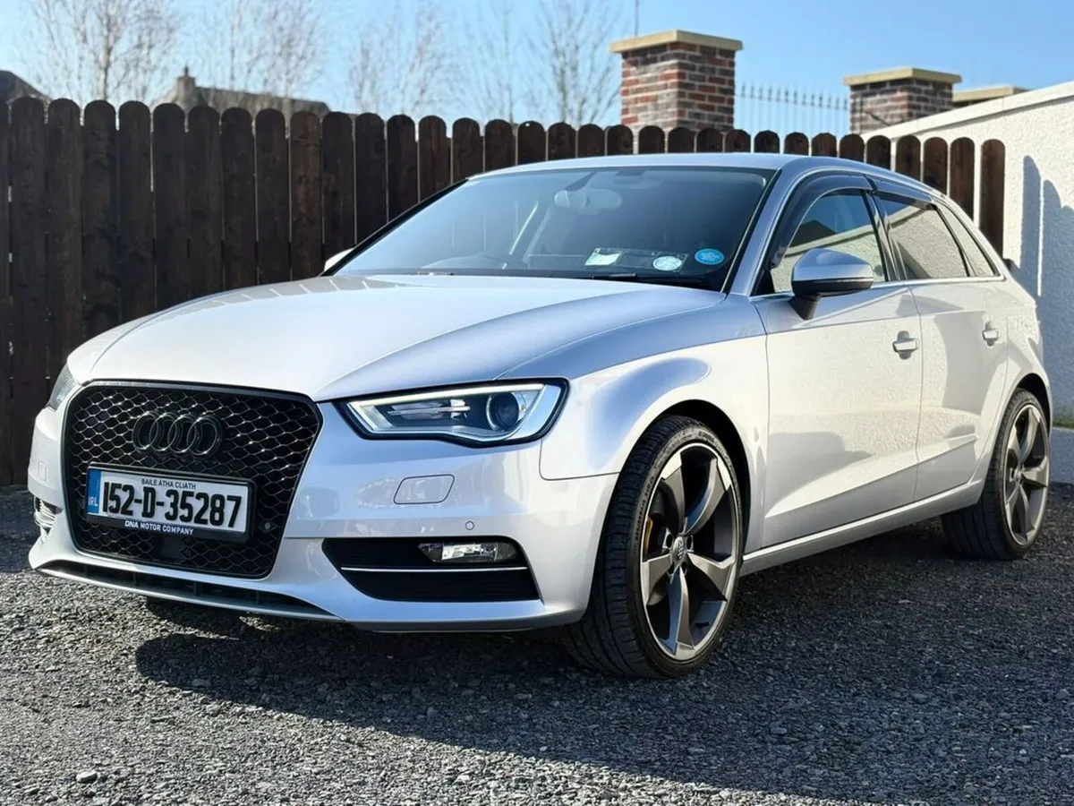 Audi A3 1.4 TFSI - AUTOMATIC - Image 3