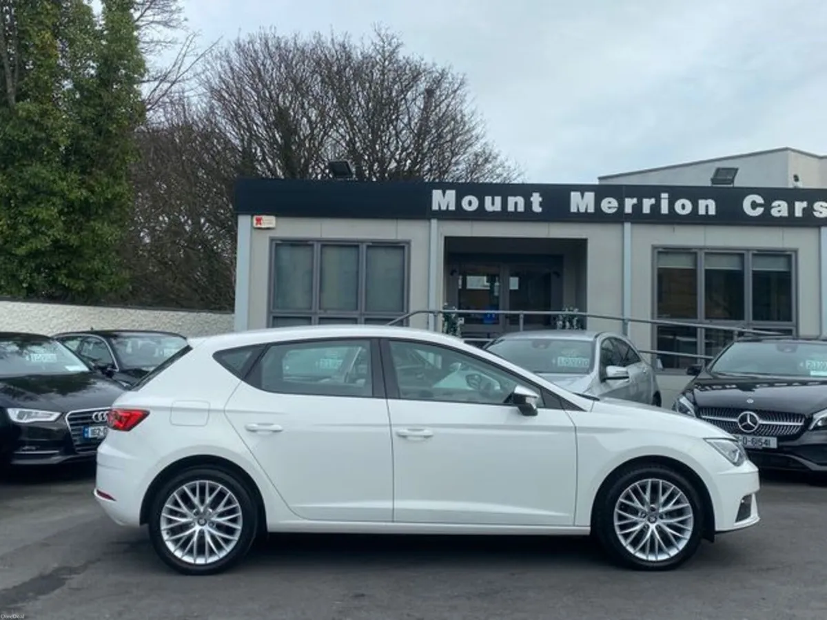 SEAT Leon 1.2 Petrol Manual - Image 4