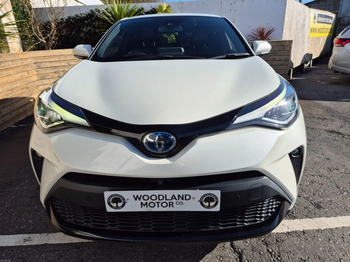 Toyota C-HR 1.8 HYBRID / SOL G-PACK NERO EDITION W - Image 4