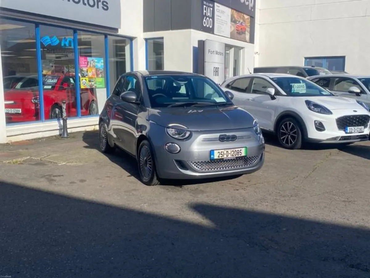 Fiat 500 Icon 42KWH 3DR Auto - Image 3