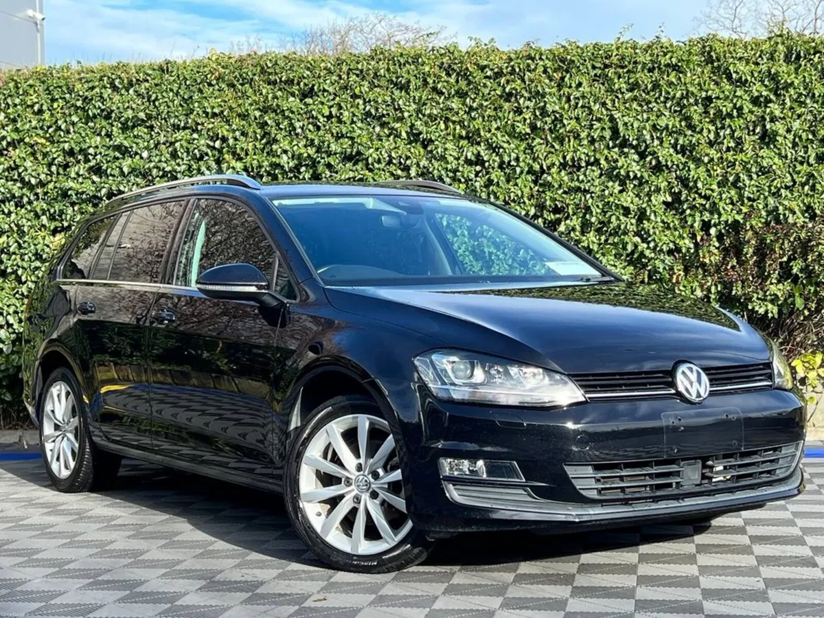 Volkswagen Golf COMFORTLINE VARIANT 1.2 TSI // 17" - Image 1
