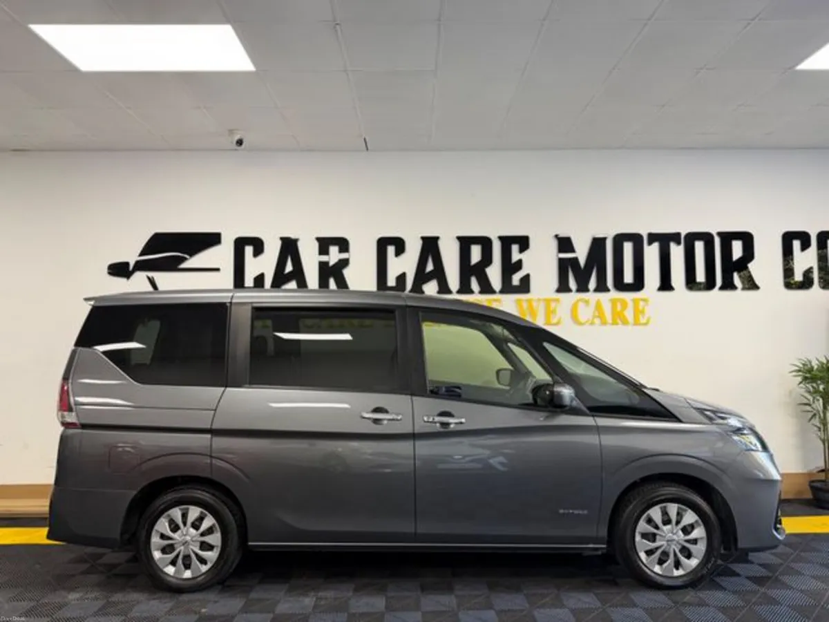 Nissan Serena 2021 Nissan Serena Hybird - Image 3