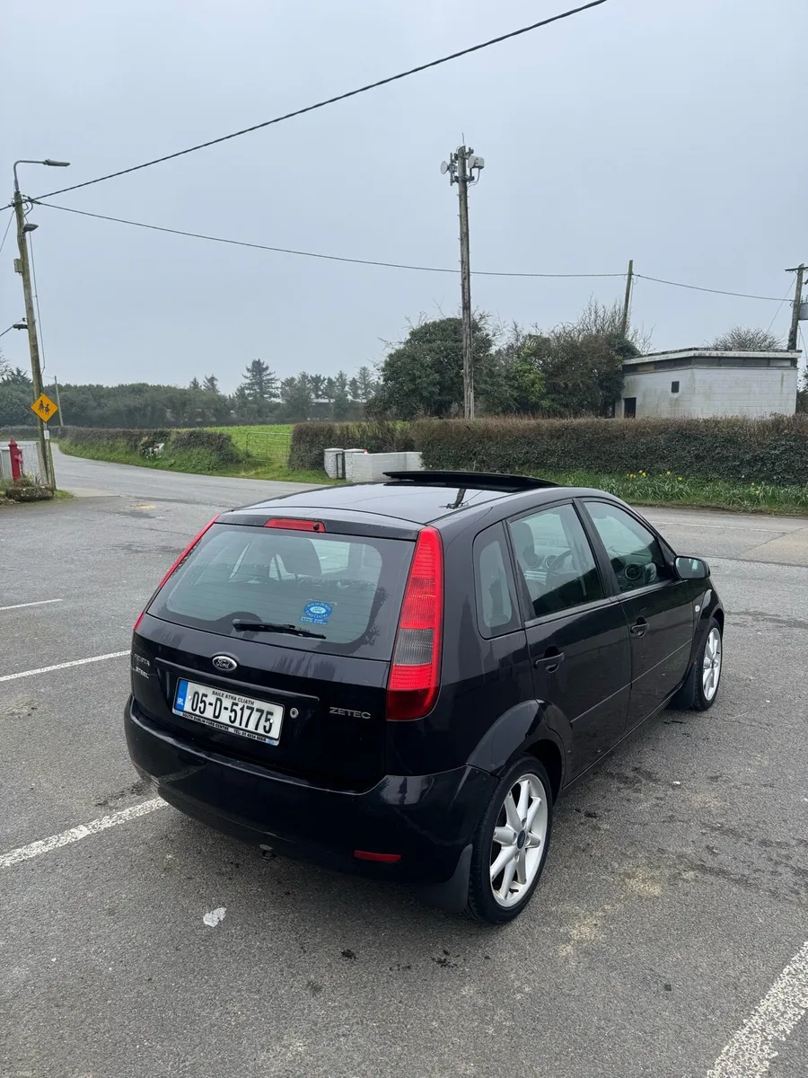 Ford fiesta - Image 3