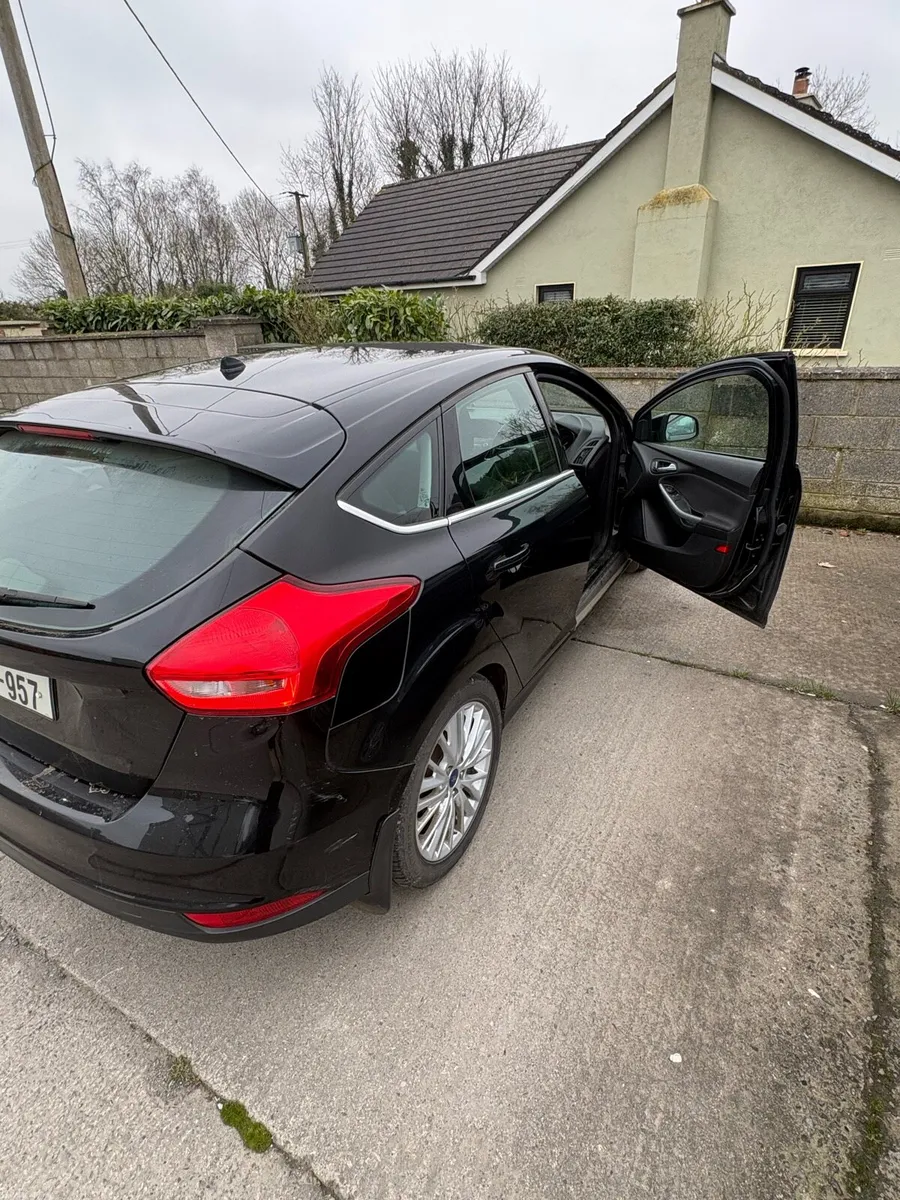 FORD FOCUS 1.6 TDCI 95PS ZETEC - Image 3