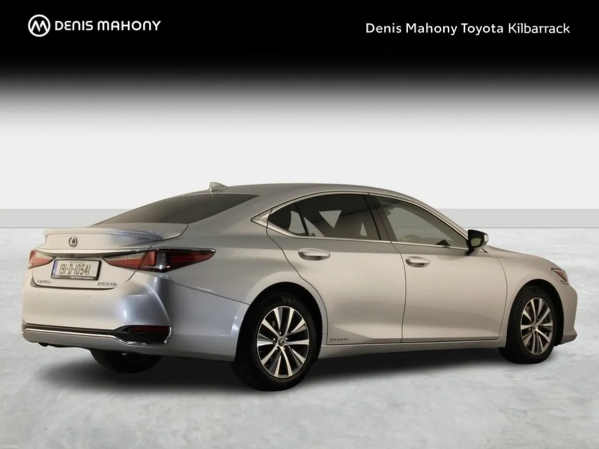 Lexus ES Executive - Image 2