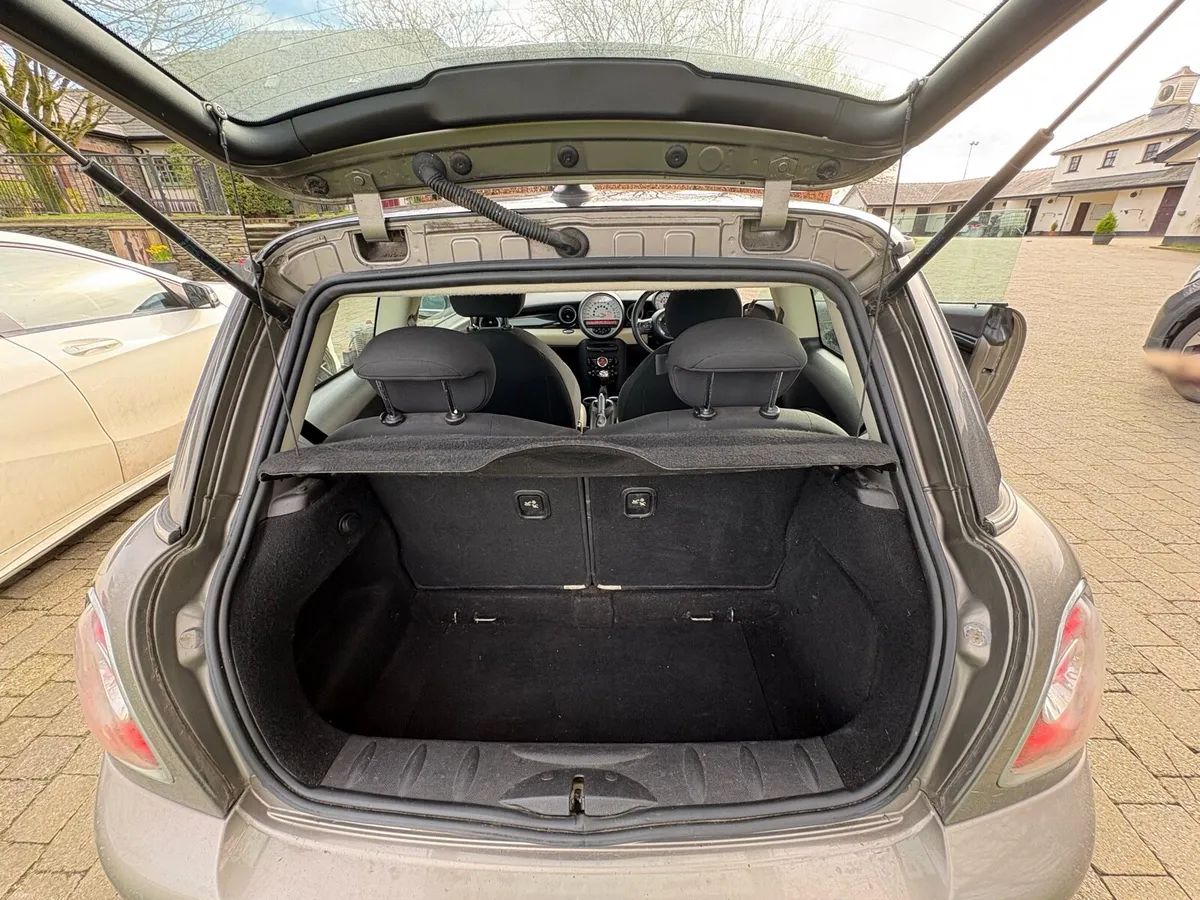 Mini Cooper - Image 4