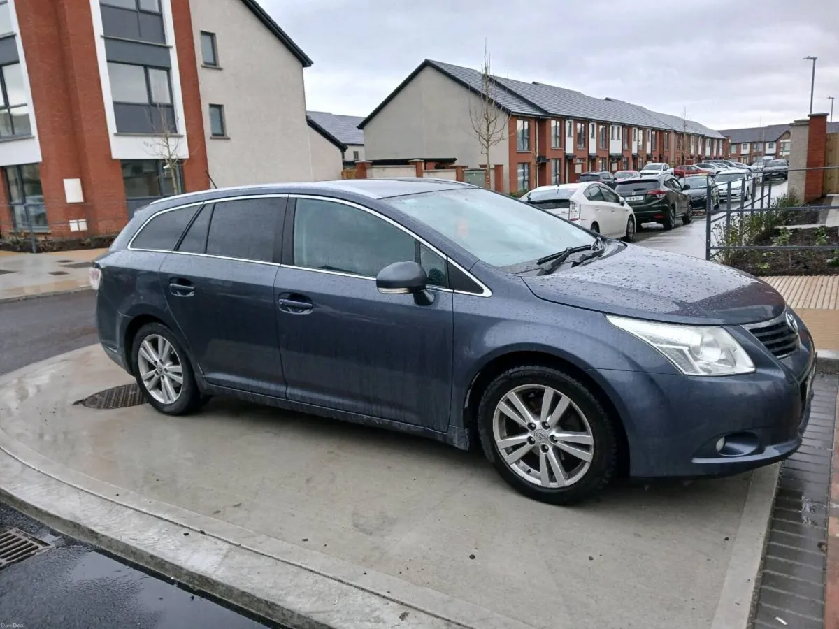 Toyota Avensis - Image 3
