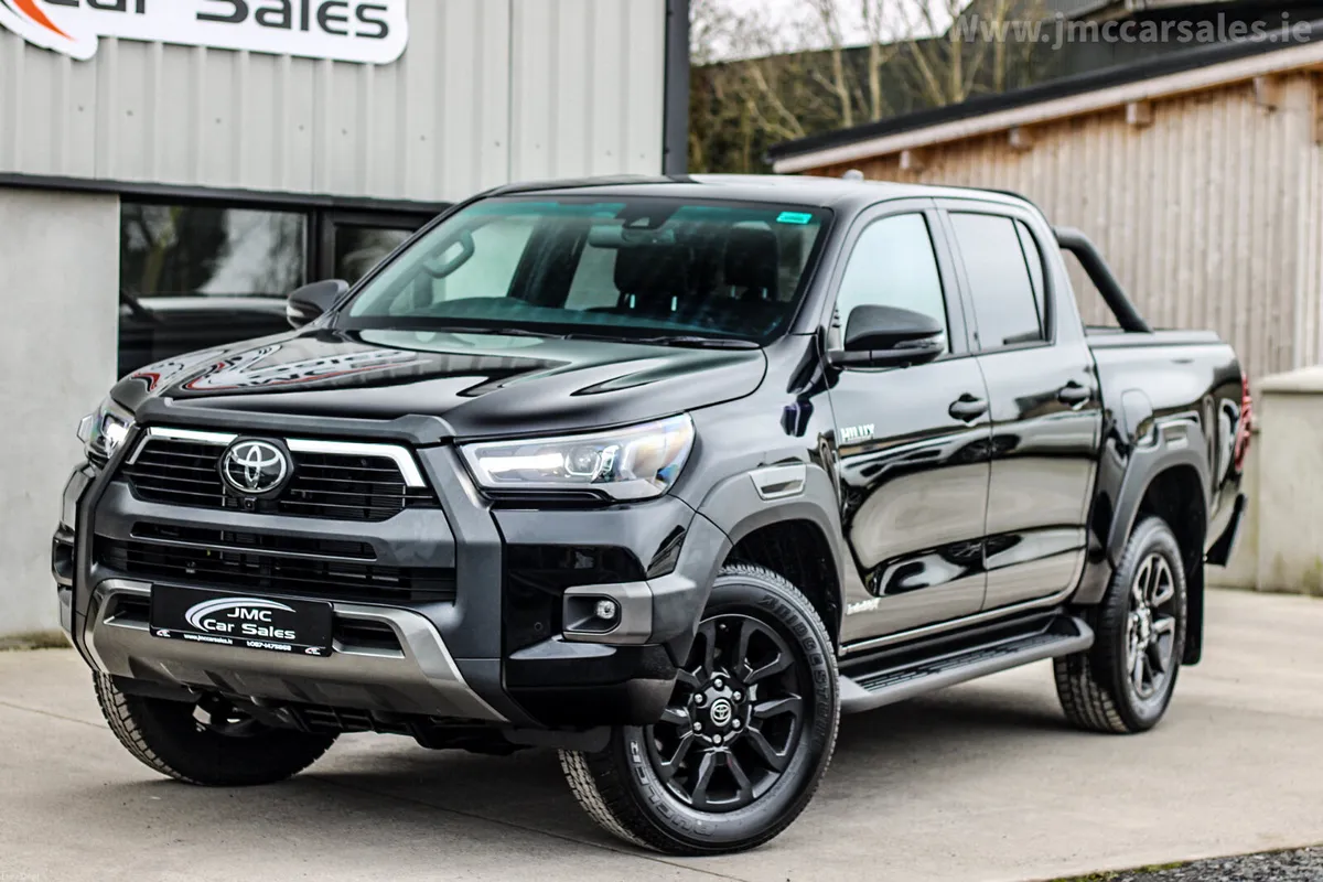 2026 TOYOTA HILUX INVINCIBLE X - Image 1