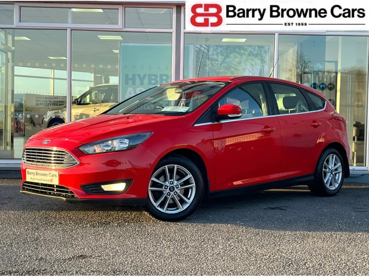 Ford Focus 1.5 TDCI ZETEC 120PS 5DR
