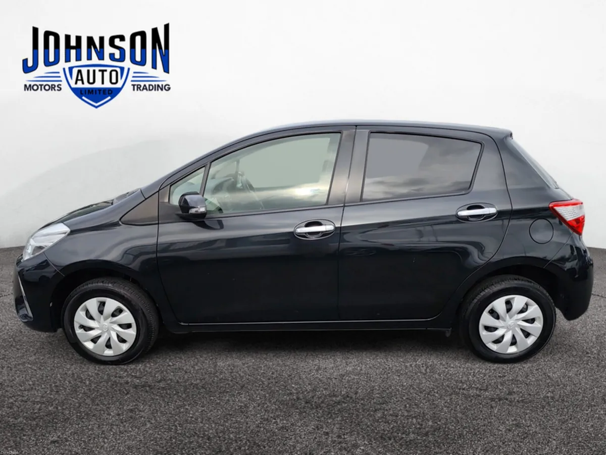 Toyota Vitz 1.3 Petrol Auto 4WD - Image 2