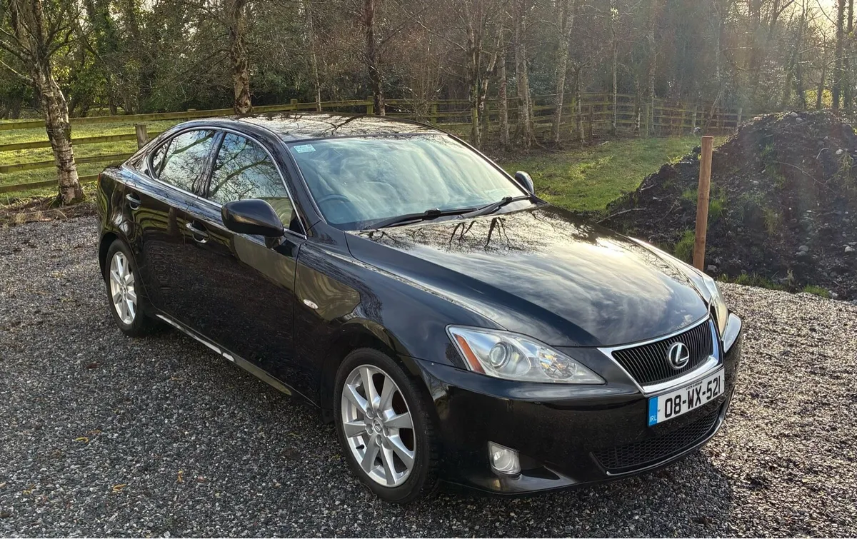 Lexus IS250 *low mileage example* 99k miles - Image 2