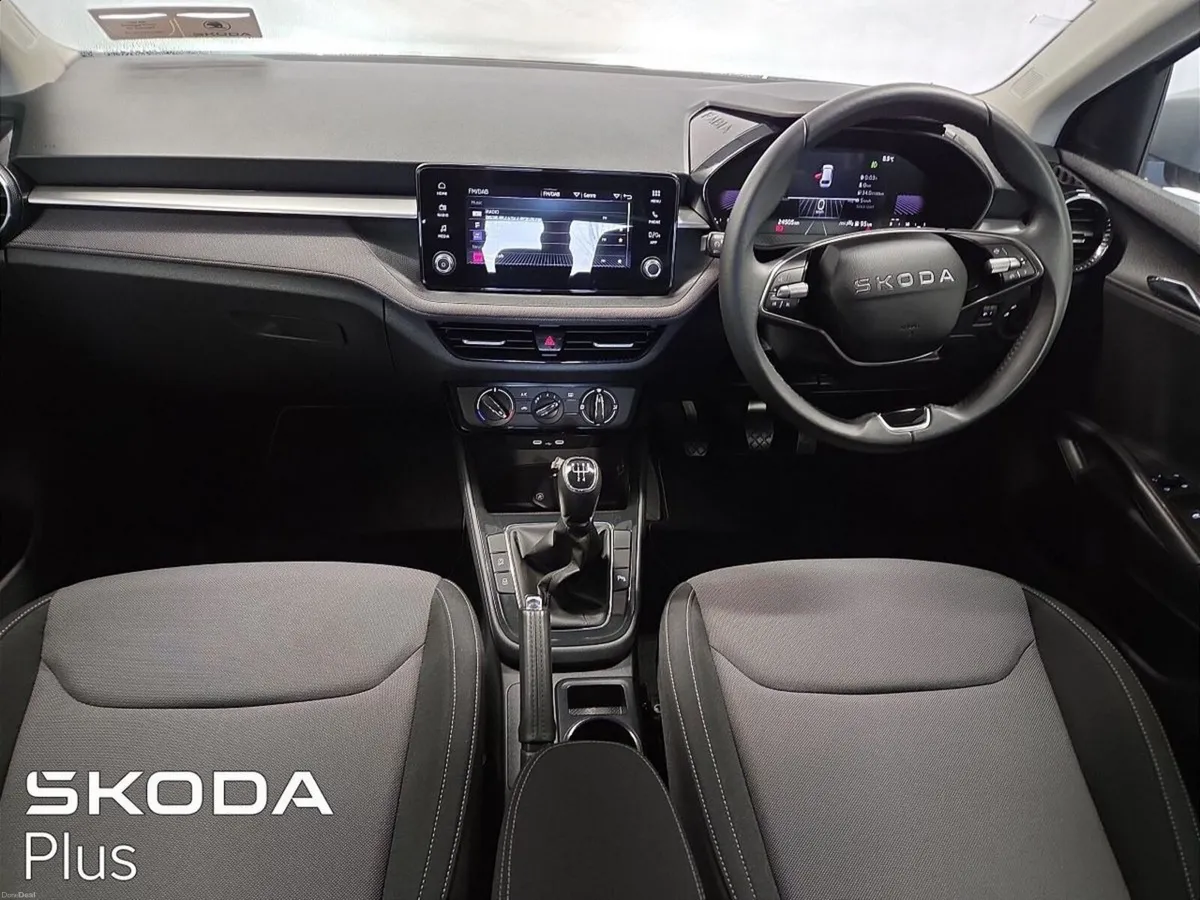 Skoda Fabia FABIA SELECTION 1.0MPI 80BHP - Image 2