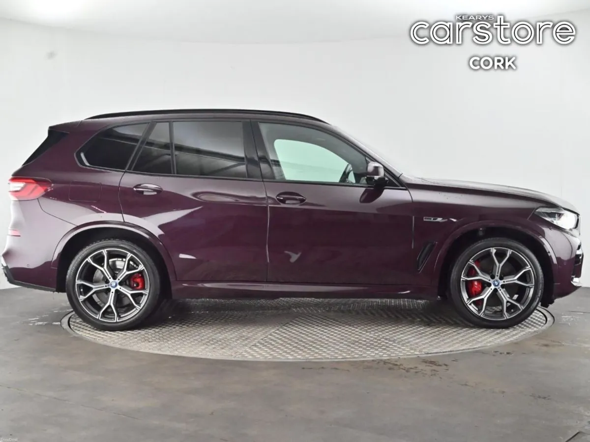 BMW X5 xDrive45e xLine - Image 2